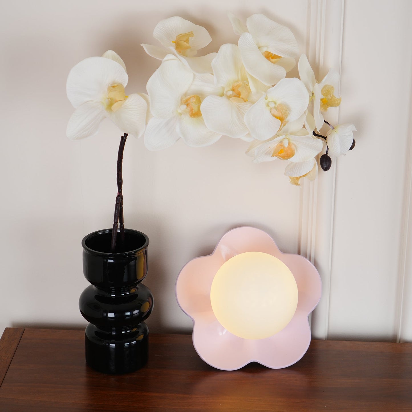 Rynx | La Fleur Plug In Wall Lamp