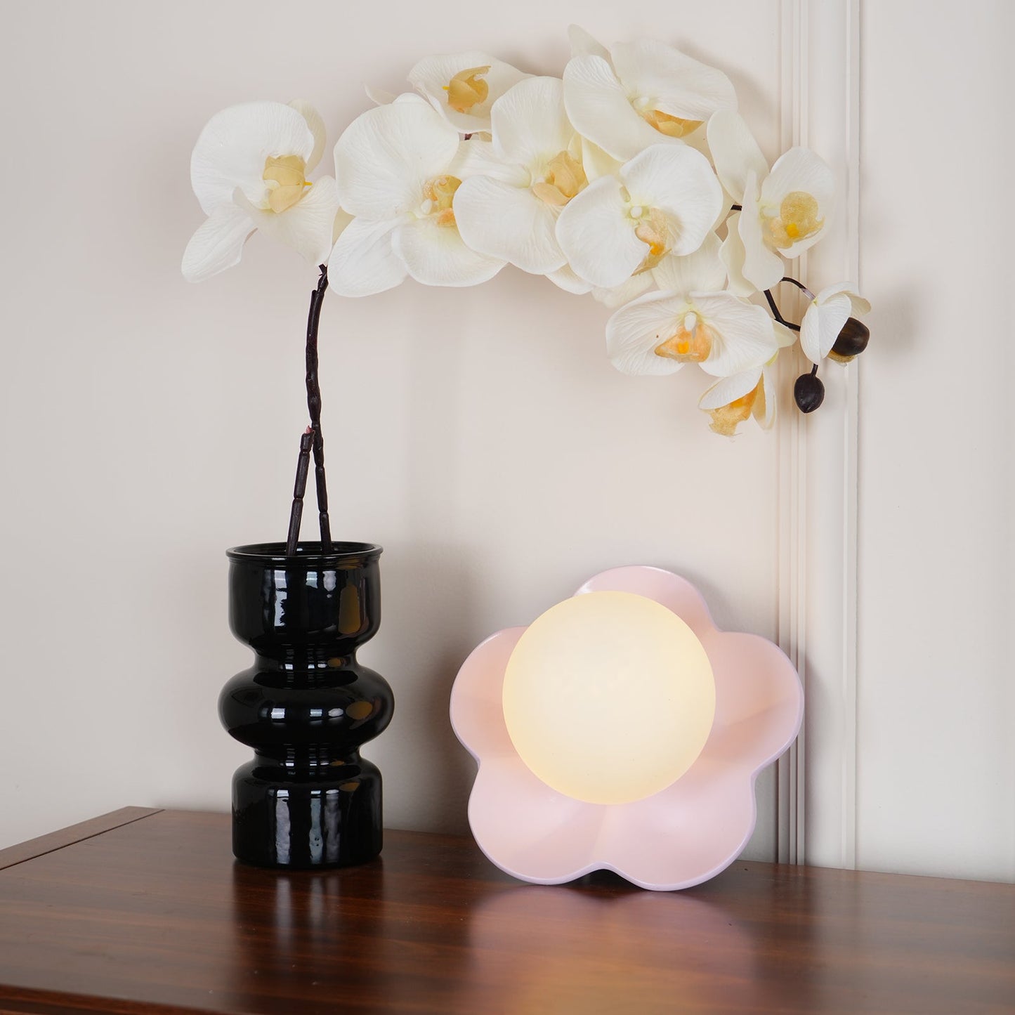 Rynx | La Fleur Plug In Wall Lamp