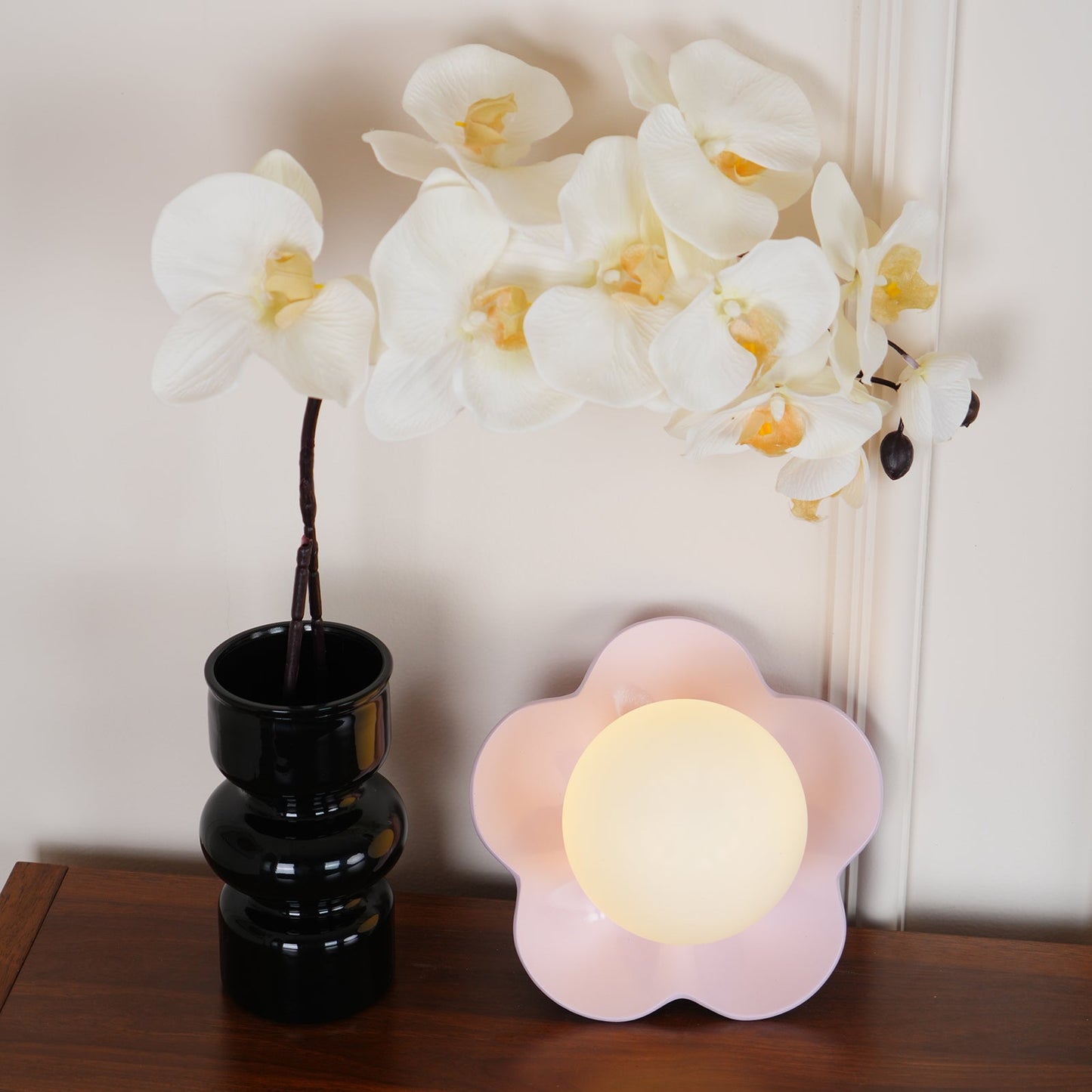 Rynx | La Fleur Plug In Wall Lamp