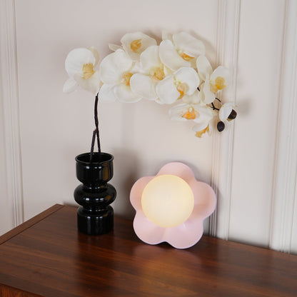 Rynx | La Fleur Plug In Wall Lamp