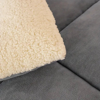 Rynx | Lamb velvet bedspread – Luxurious, Warm, and Stylish