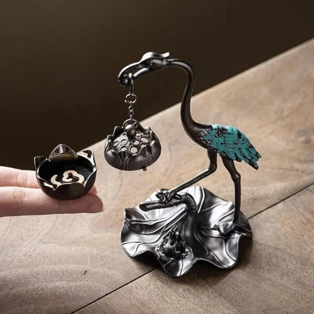 Rynx | Lotus-Crane Decor & Aroma Diffuser – For relaxed senses & warm atmosphere