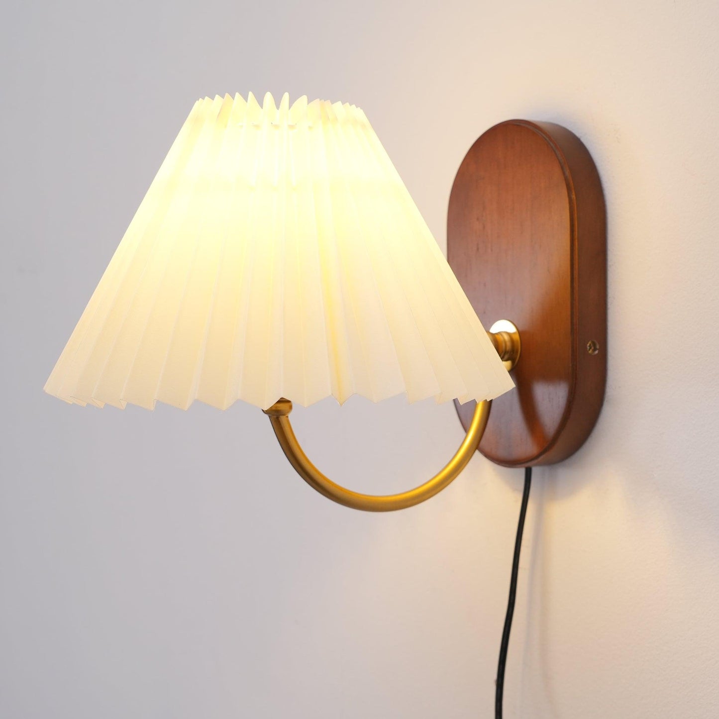 Rynx | Louise Plug In Wall Lamp
