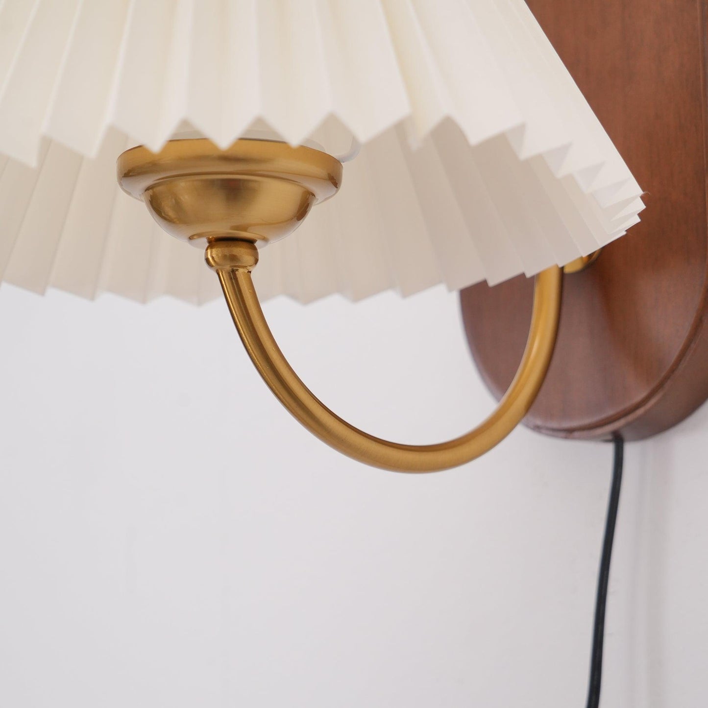 Rynx | Louise Plug In Wall Lamp
