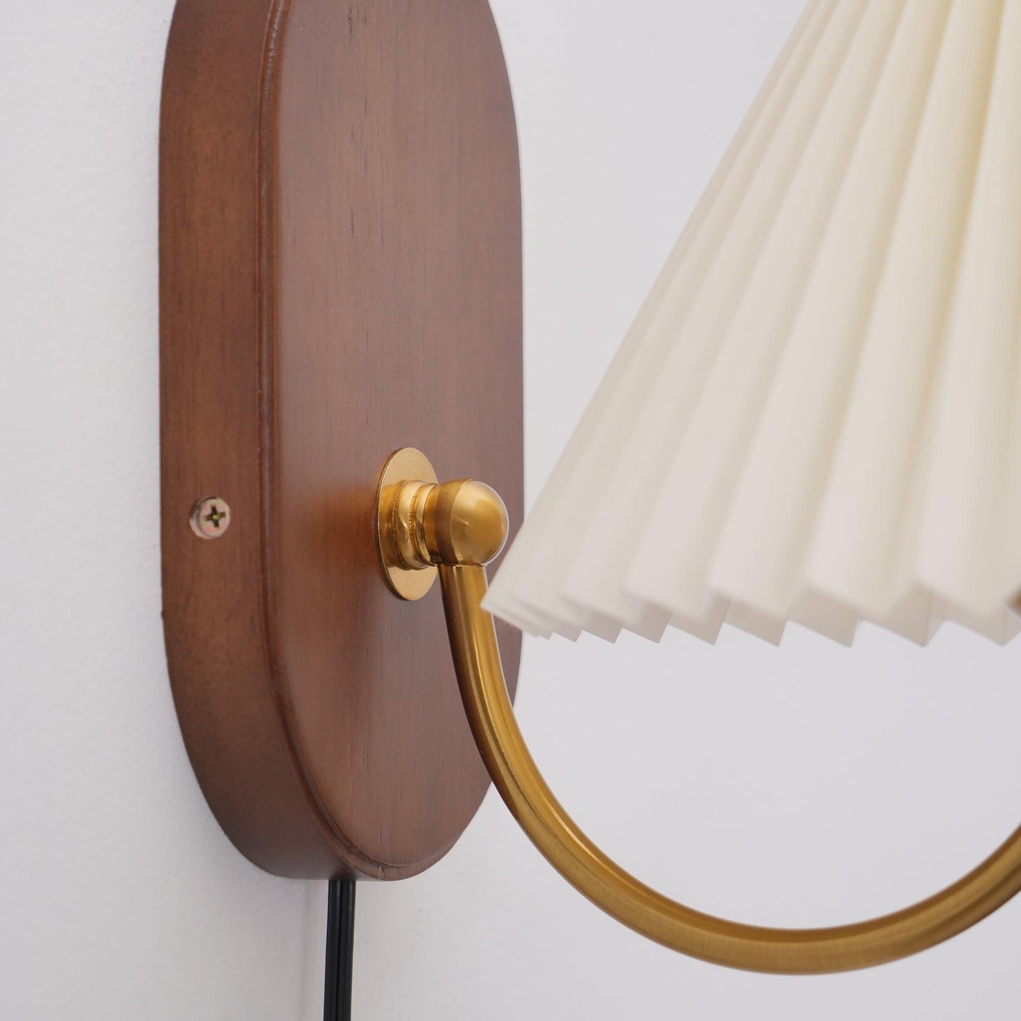 Rynx | Louise Plug In Wall Lamp