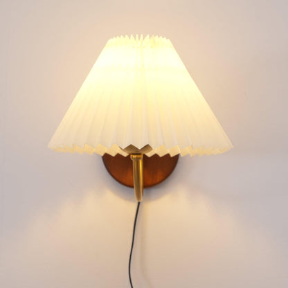 Rynx | Louise Plug In Wall Lamp