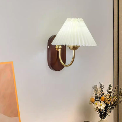 Rynx | Louise Wall Lamp