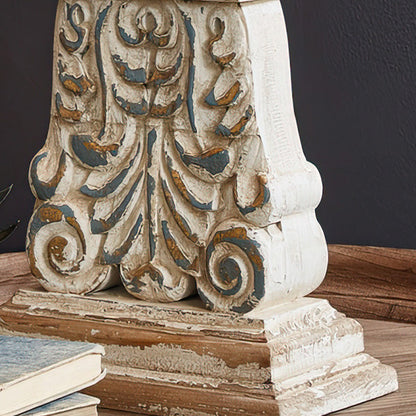 Rynx | Embellished table lamp with distressed metal shade