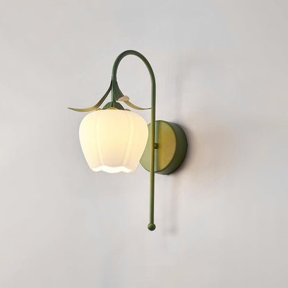 Rynx | Luna Flower Wall Lamp