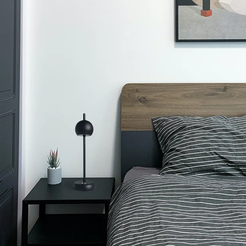 Rynx | LumiGlow Flexible LED Table Lamp – Elegant and Rechargeable Lighting