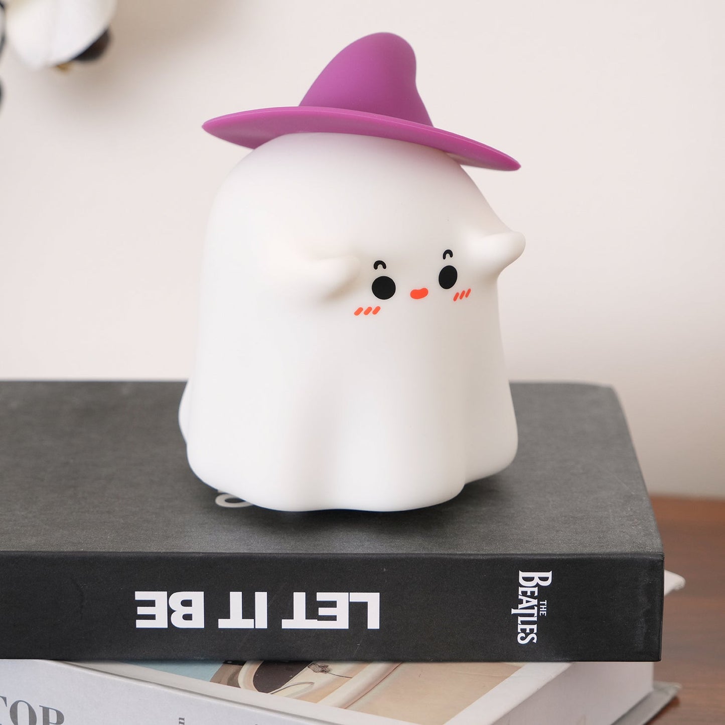 Rynx | Magic Ghost Small Night Light