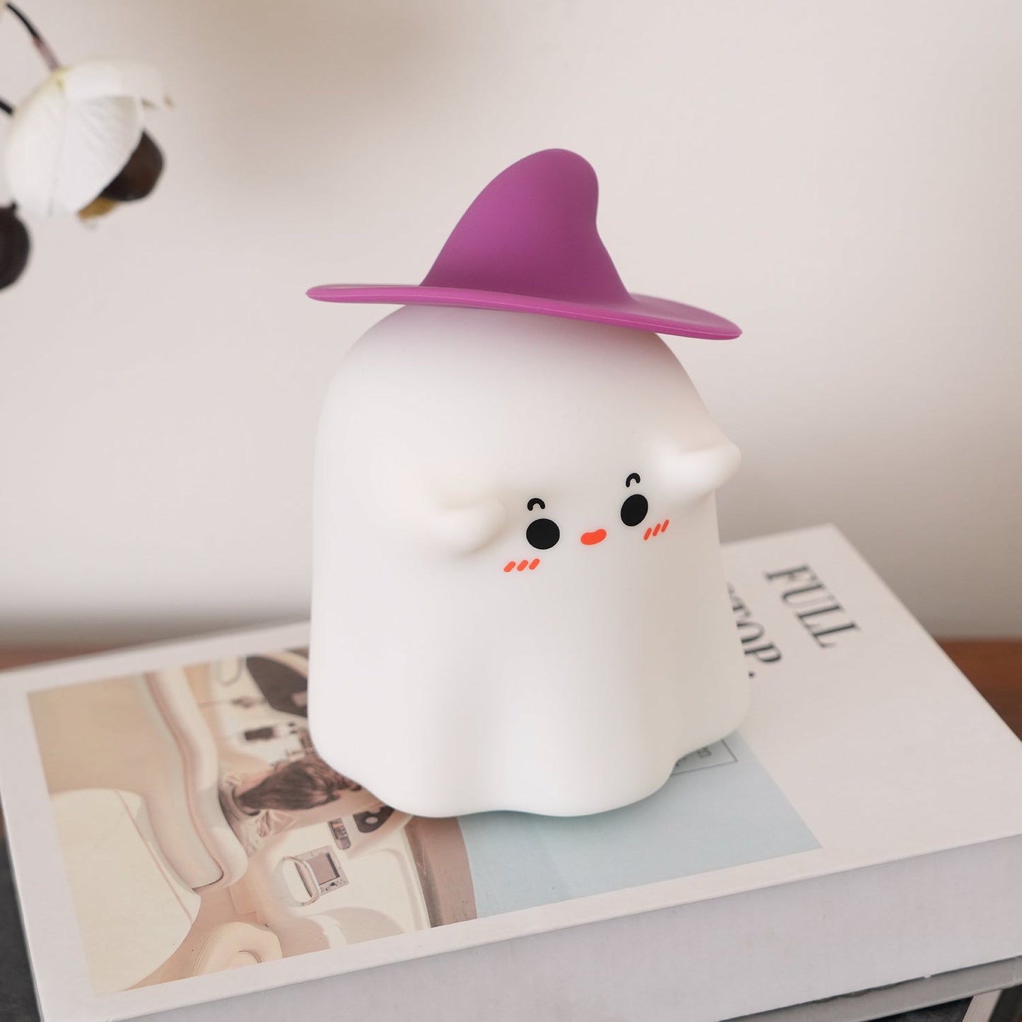 Rynx | Magic Ghost Small Night Light