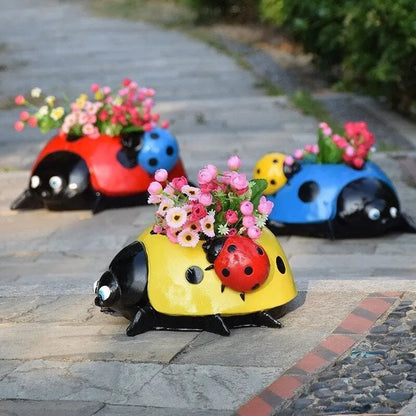 Rynx | Ladybug Flower Pot – Weatherproof Garden Decor made of Resin