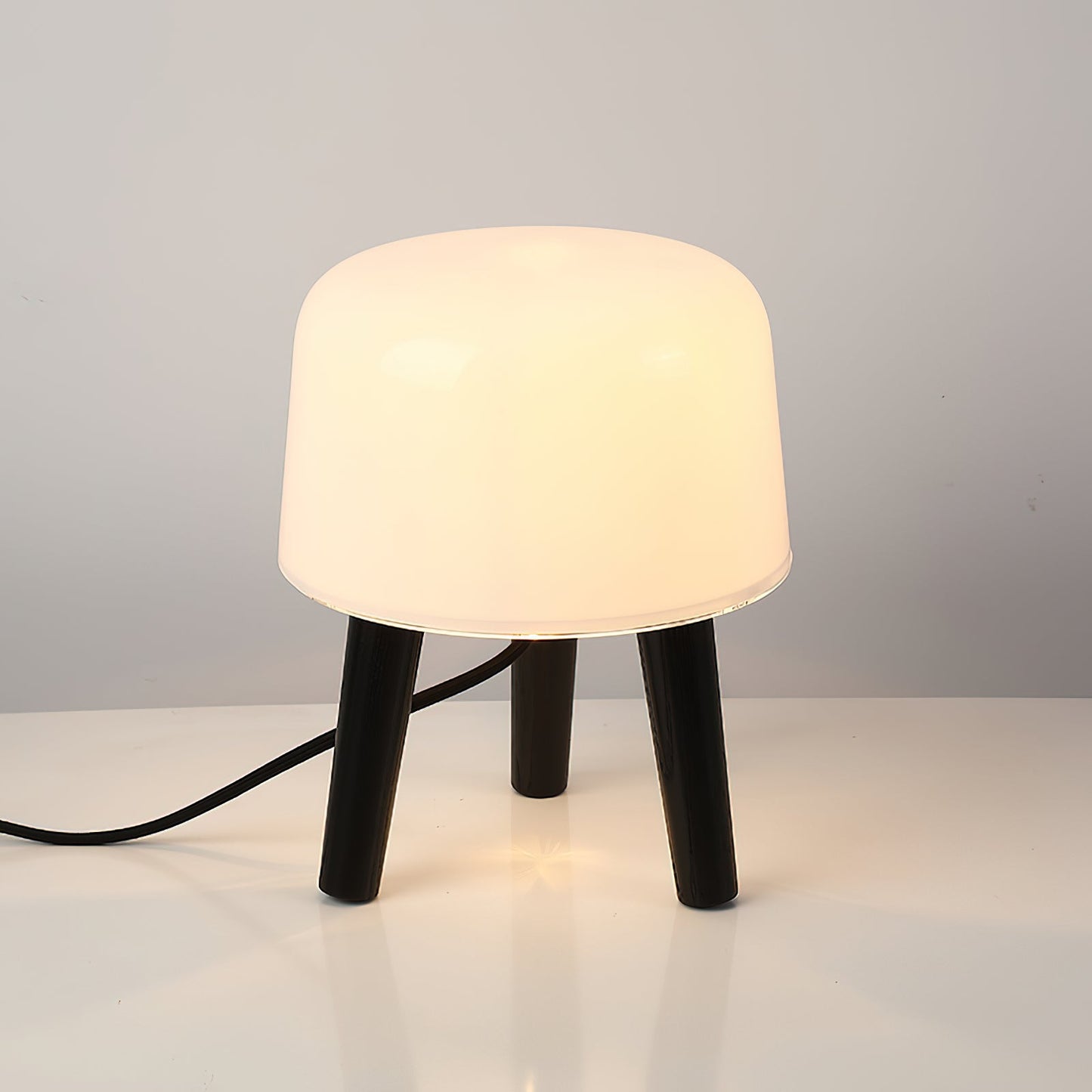 Rynx | Milk Table Lamp