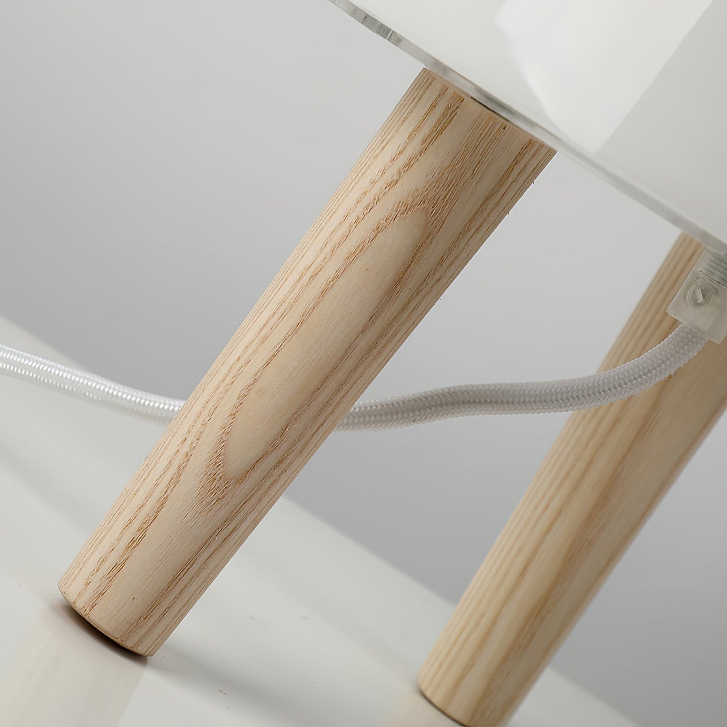 Rynx | Milk Table Lamp