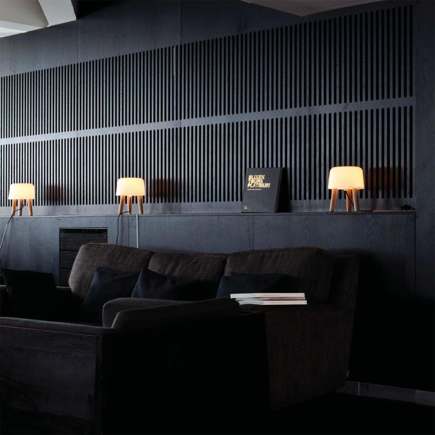 Rynx | Milk Table Lamp