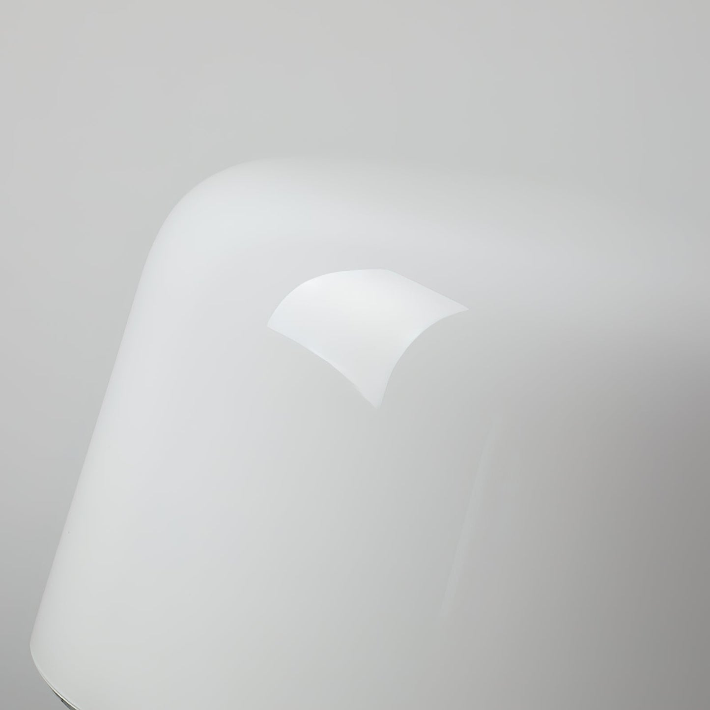 Rynx | Milk Table Lamp