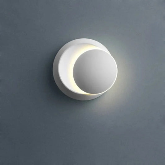 Rynx | Minimalist Orb Design Wall Lamp
