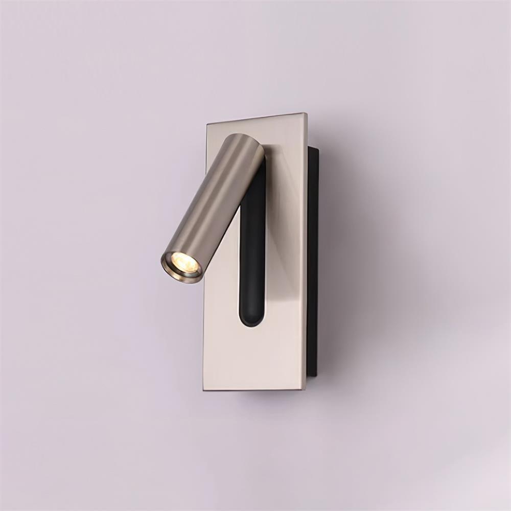 Rynx | Modern Laiton Wall Lamp