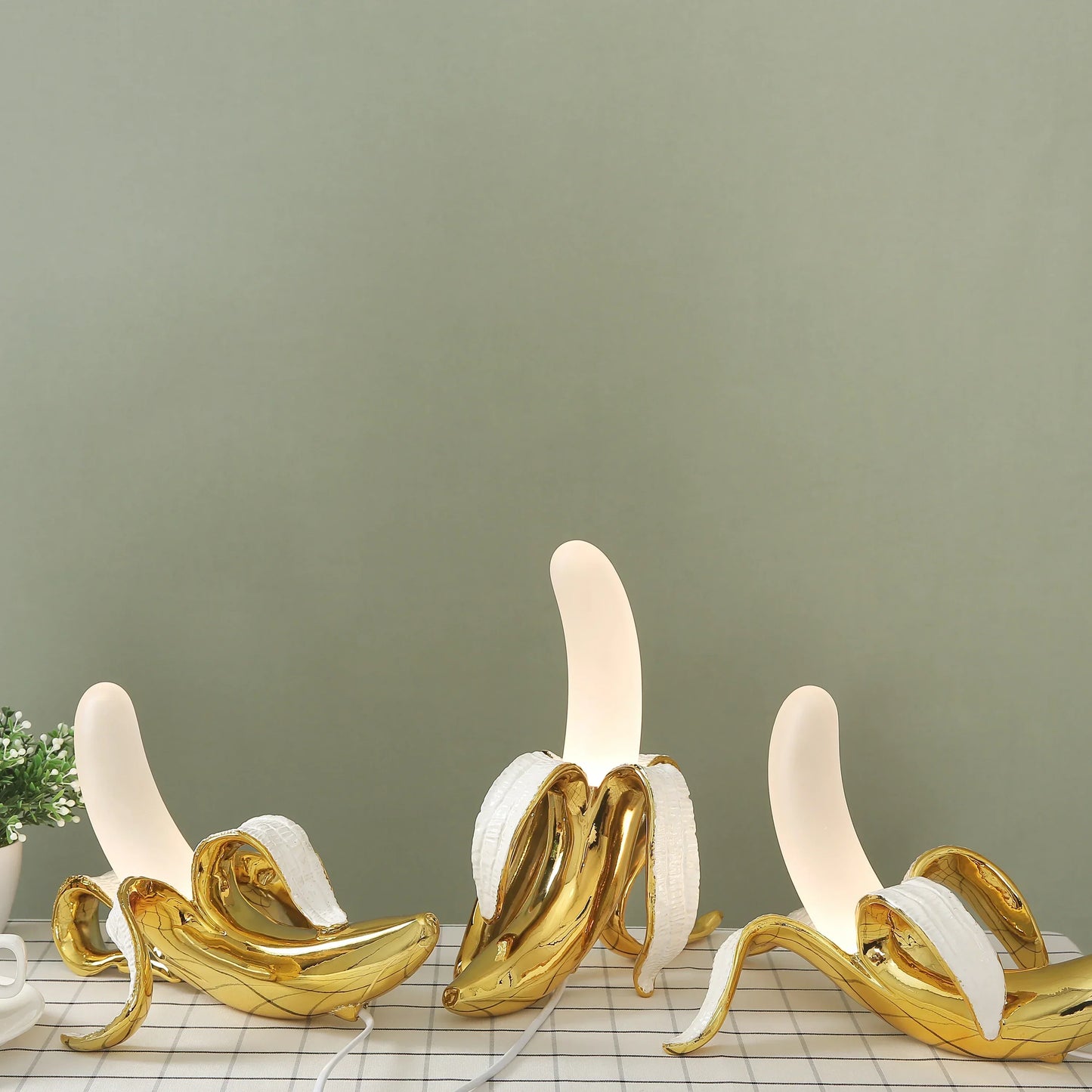 RYNX | Bananashine - Elegant Banana Lamps