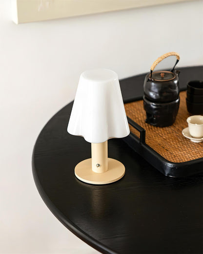 Rynx | Mossy Table Lamp