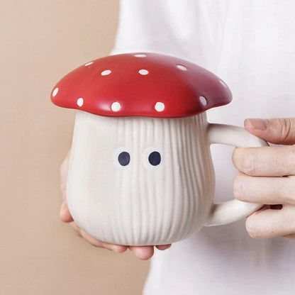 Rynx | Mushroom Shaped Plates