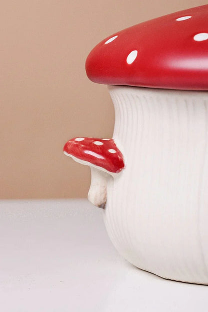 Rynx | Mushroom Shaped Plates
