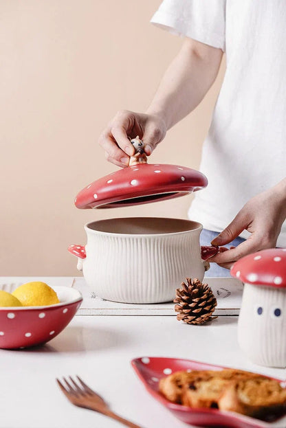 Rynx | Mushroom Shaped Plates