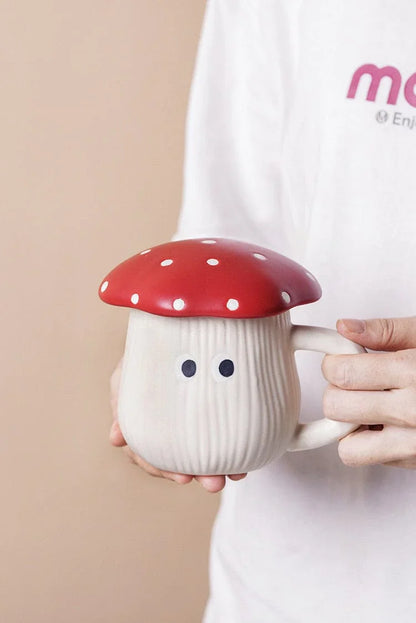 Rynx | Mushroom Shaped Plates