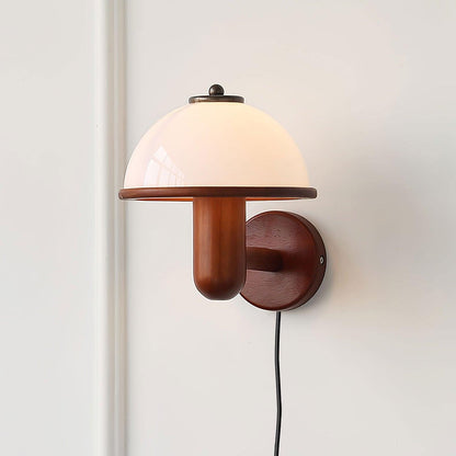 Rynx | Nordlys Nature Wall Light – Mushroom-shaped Wood-look Decor