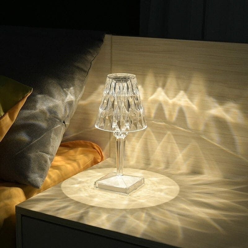 Rynx | Acrylic Crystal Table Lamp - LuxeGlow