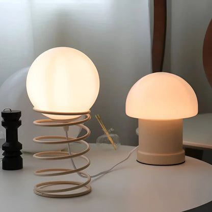 Rynx | MoonGlow - Elegant Moon Lamp for mood lighting and cozy atmosphere