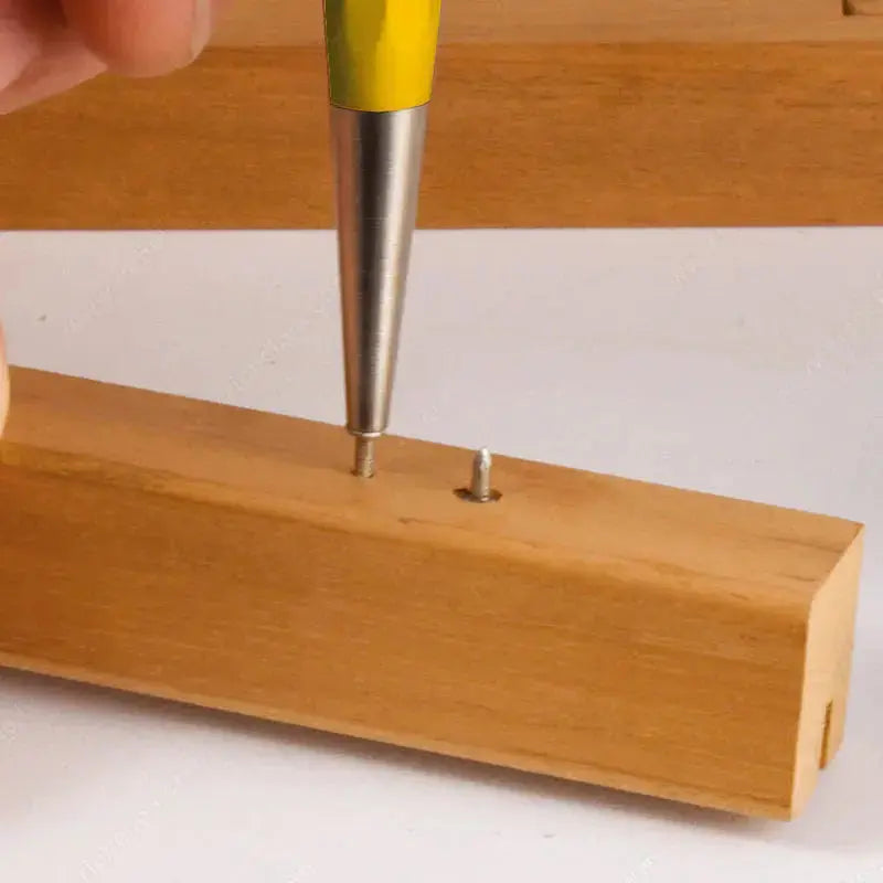 Rynx | Non-marking baseboard nails (100 pieces)