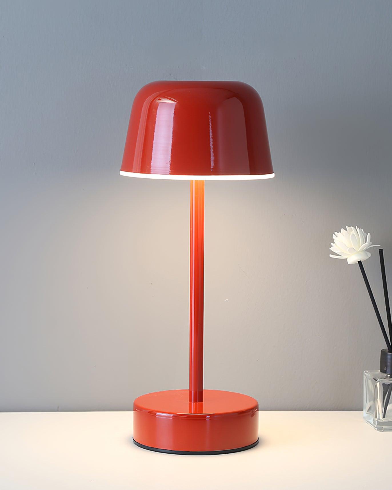 Rynx | Nico LED Table Lamp