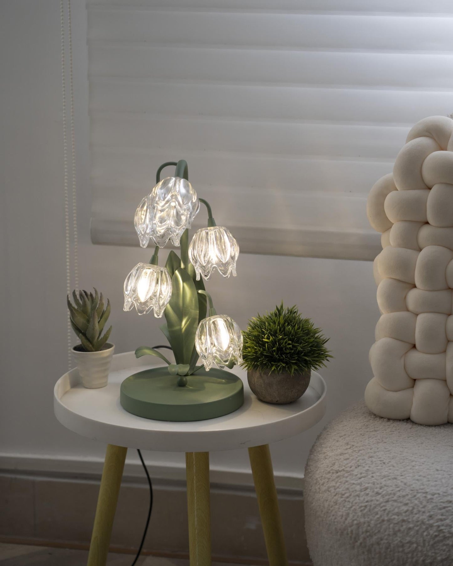 Rynx | Niya Green Table Lamp