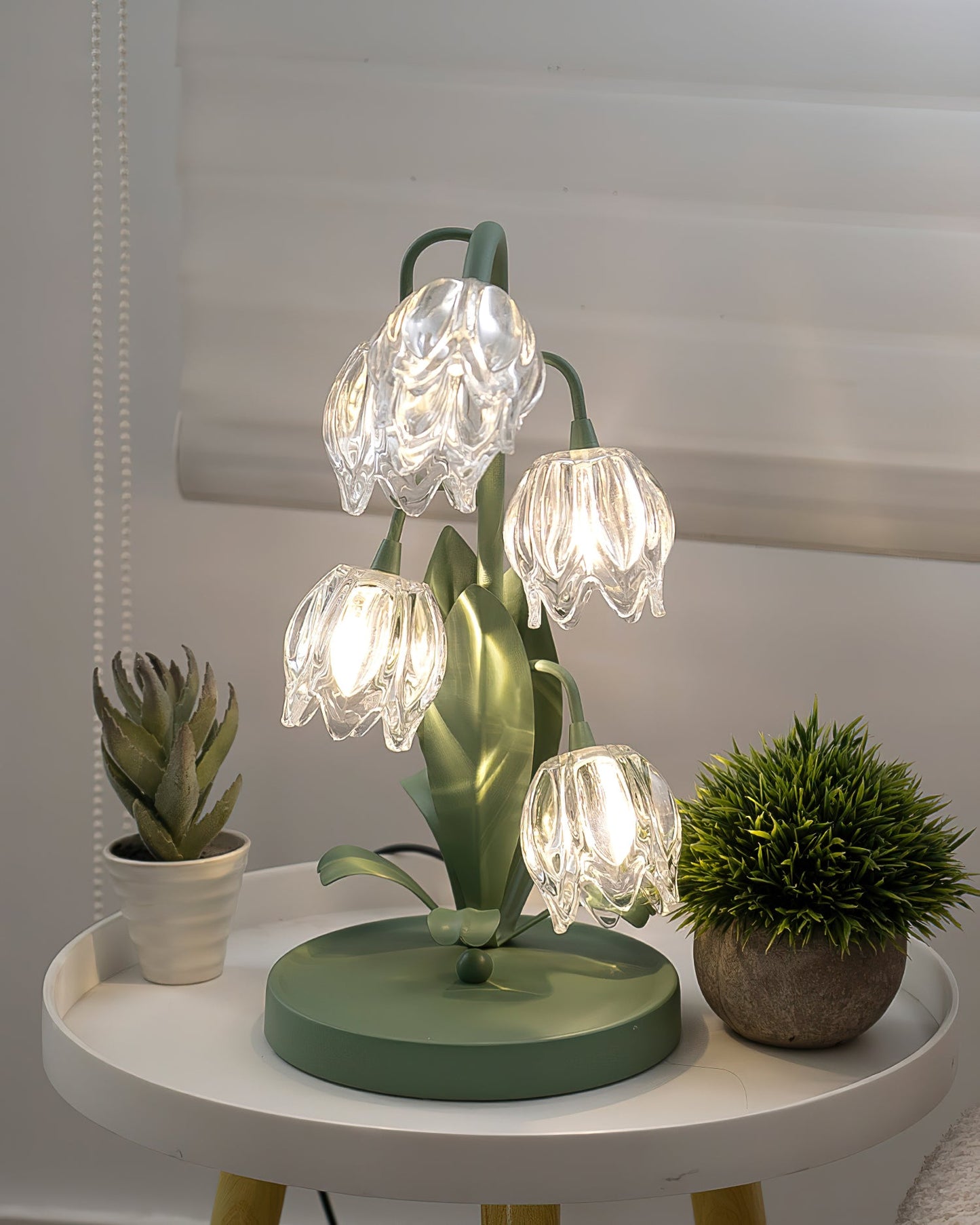 Rynx | Niya Green Table Lamp
