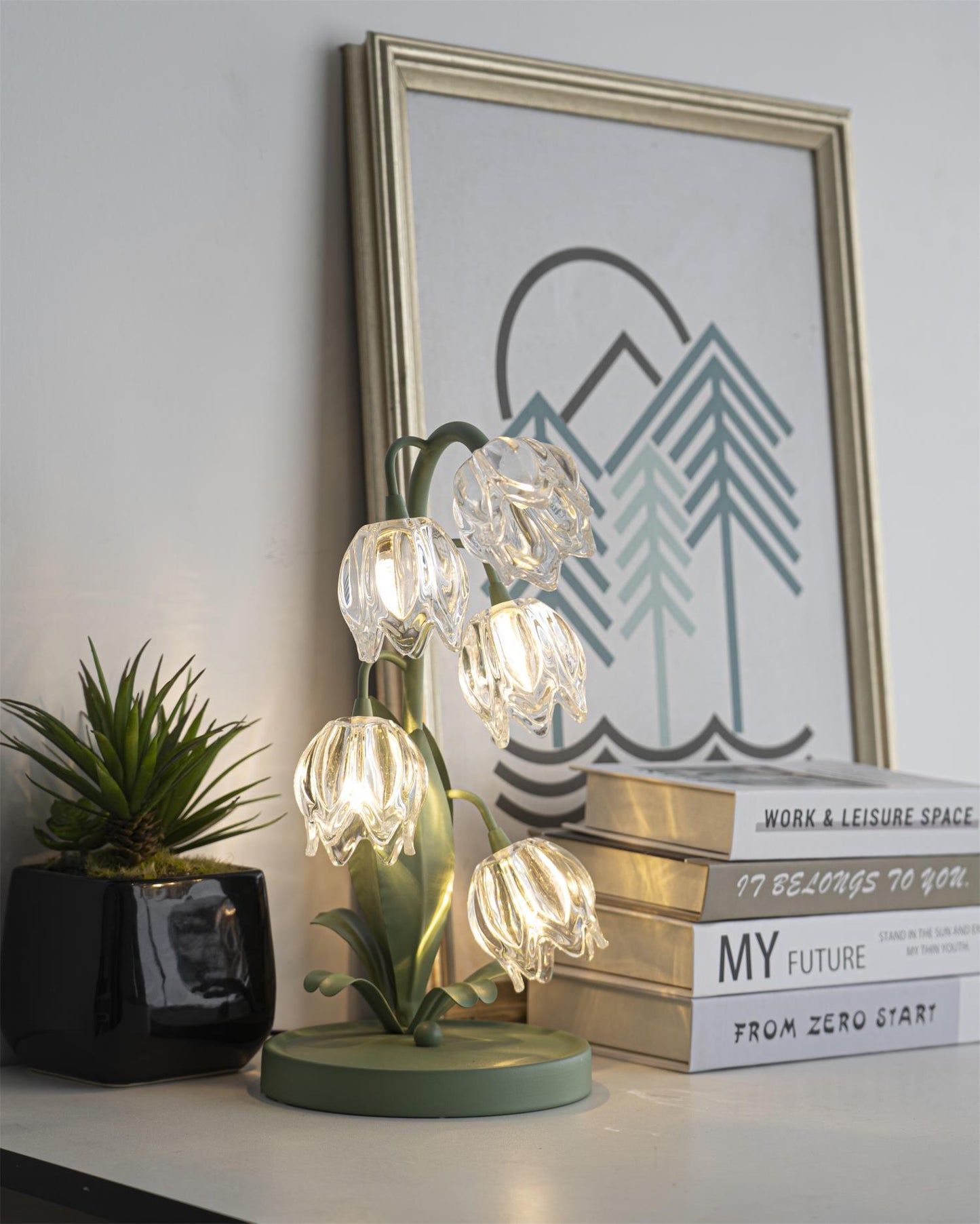 Rynx | Niya Green Table Lamp