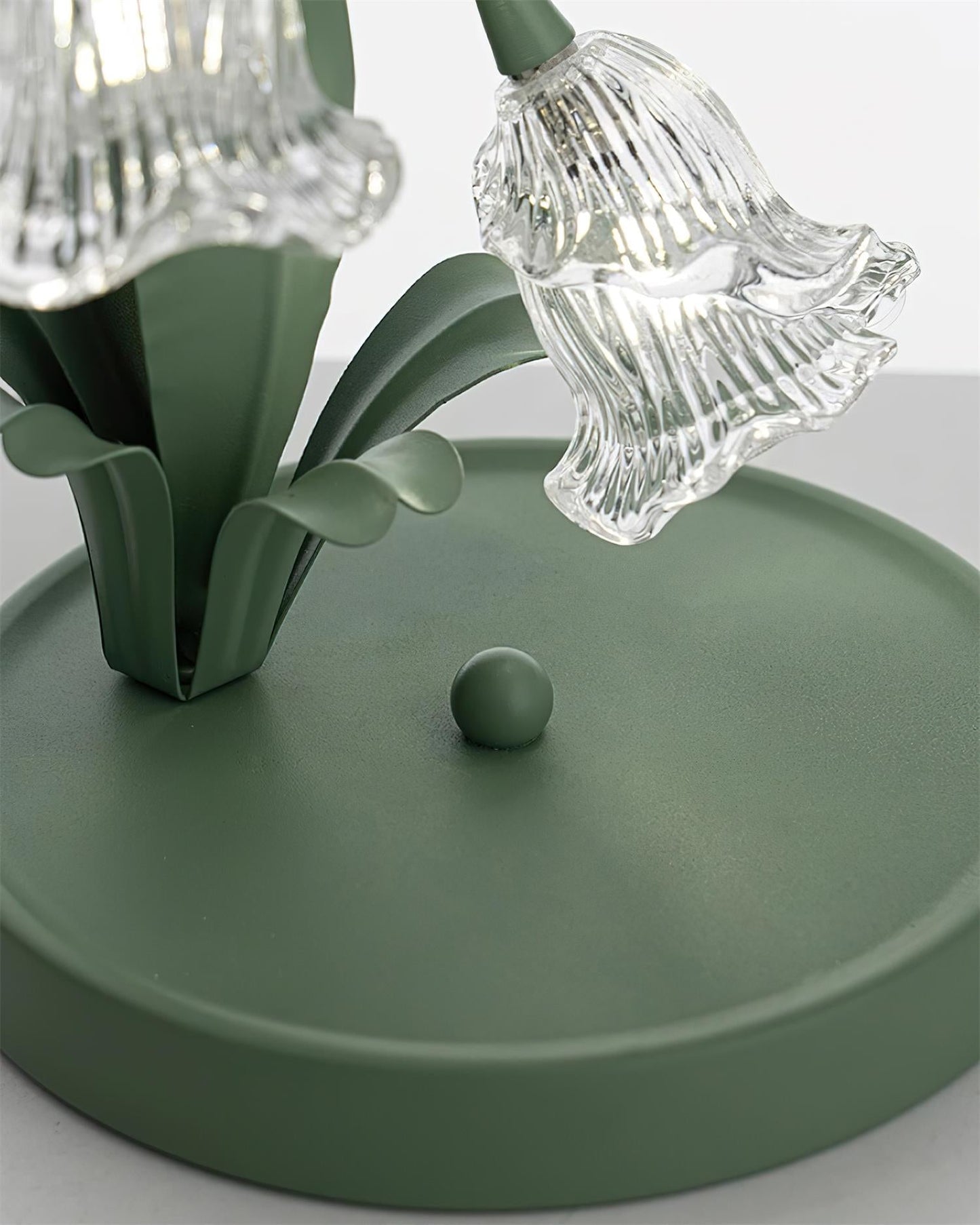 Rynx | Niya Green Table Lamp
