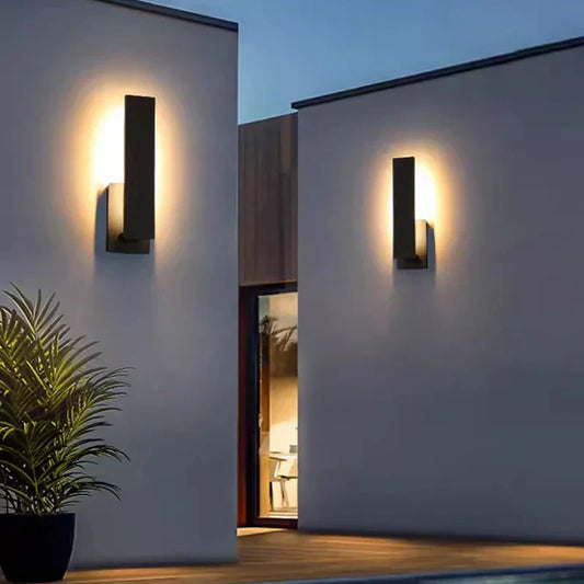 Rynx | Luminara - Stylish Weatherproof Wall Lamp