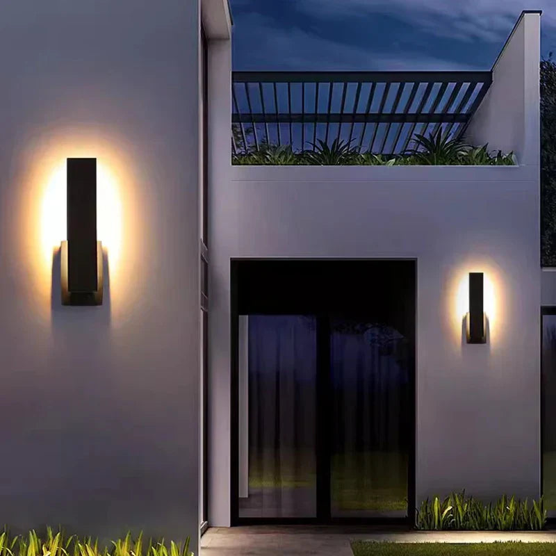Rynx | Luminara - Stylish Weatherproof Wall Lamp