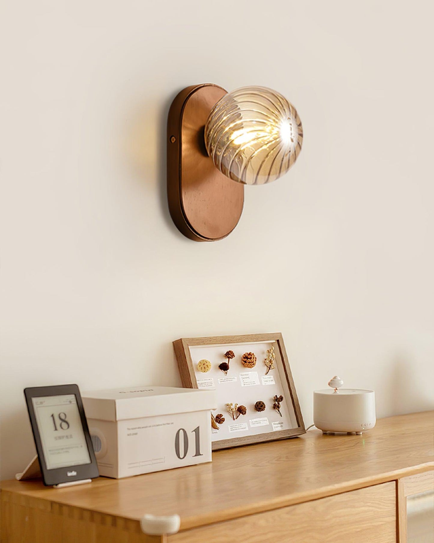 Rynx | Paola Orb Wall Lamp