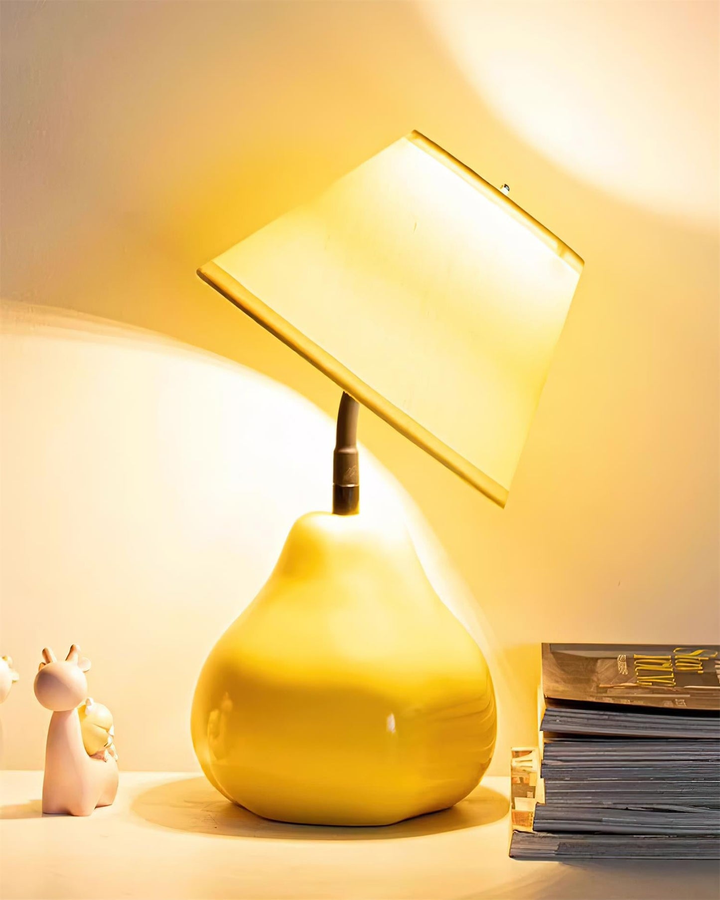 Rynx | Pear Table Lamp
