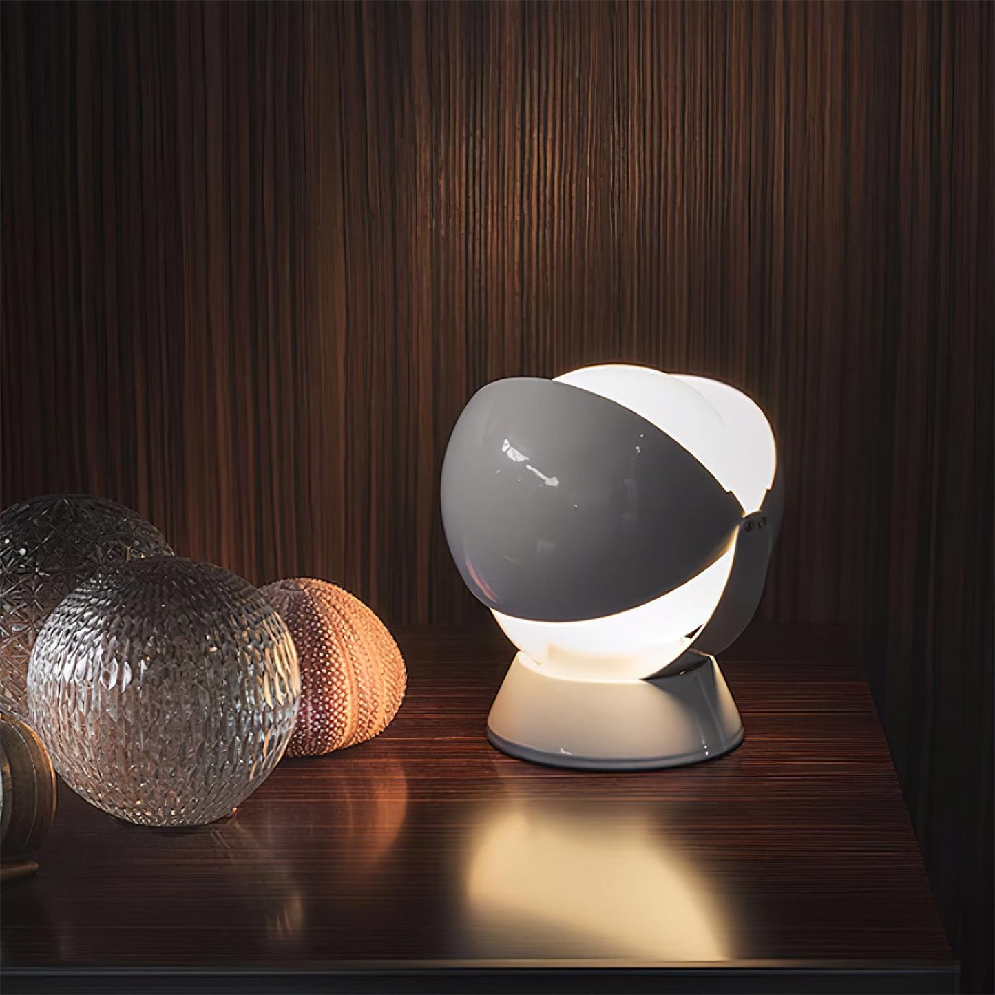 Rynx | Pileino Table Lamp