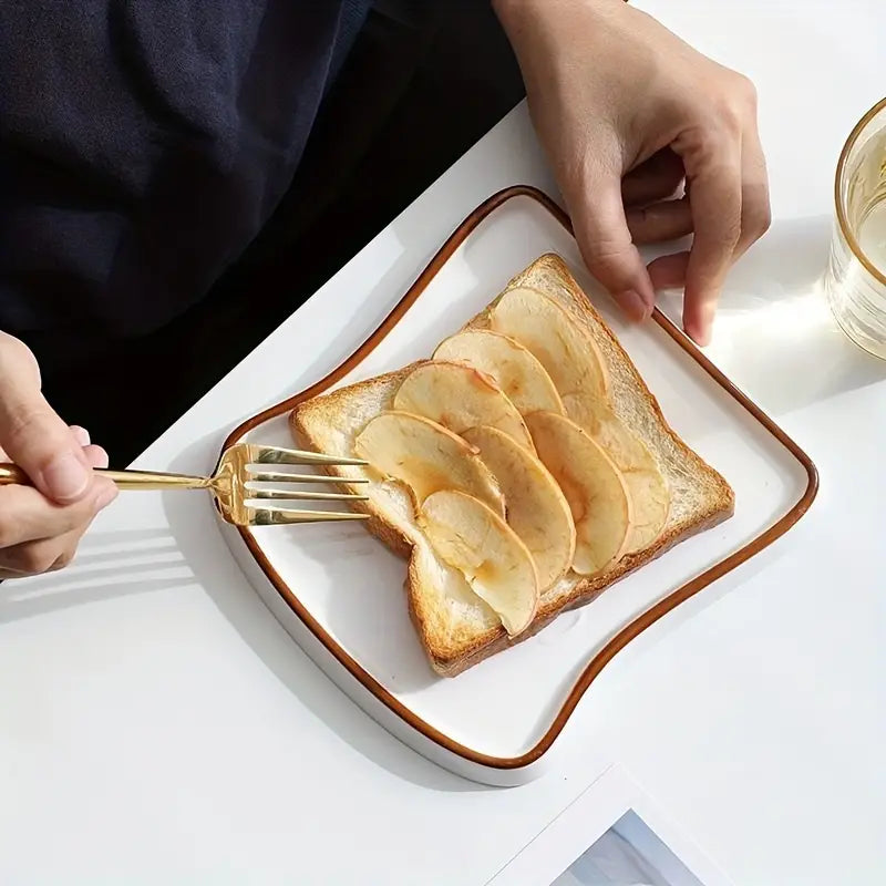 Rynx | Platti Toast Shaped Ceramic Plate