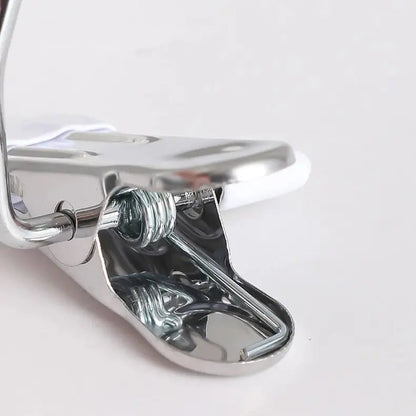 Rynx | Space-saving metal clip hook with PVC handle – More stable than wood & plastic