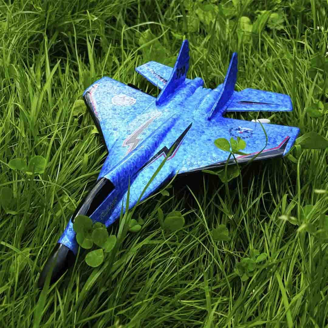 Rynx | RC-Plane with Gyroscope – Child-friendly & perfect for outdoors