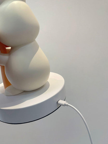 Rynx | Rabbit Hug Table Lamp
