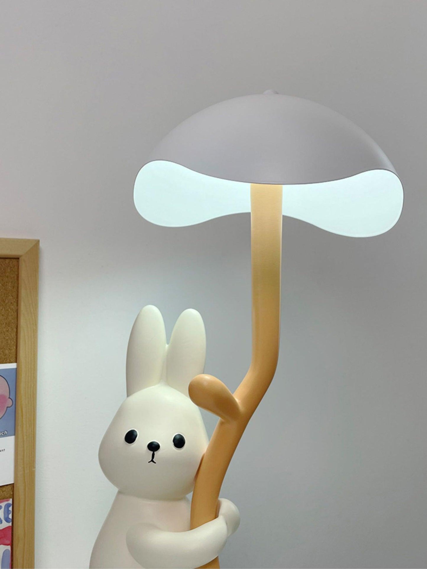 Rynx | Rabbit Hug Table Lamp