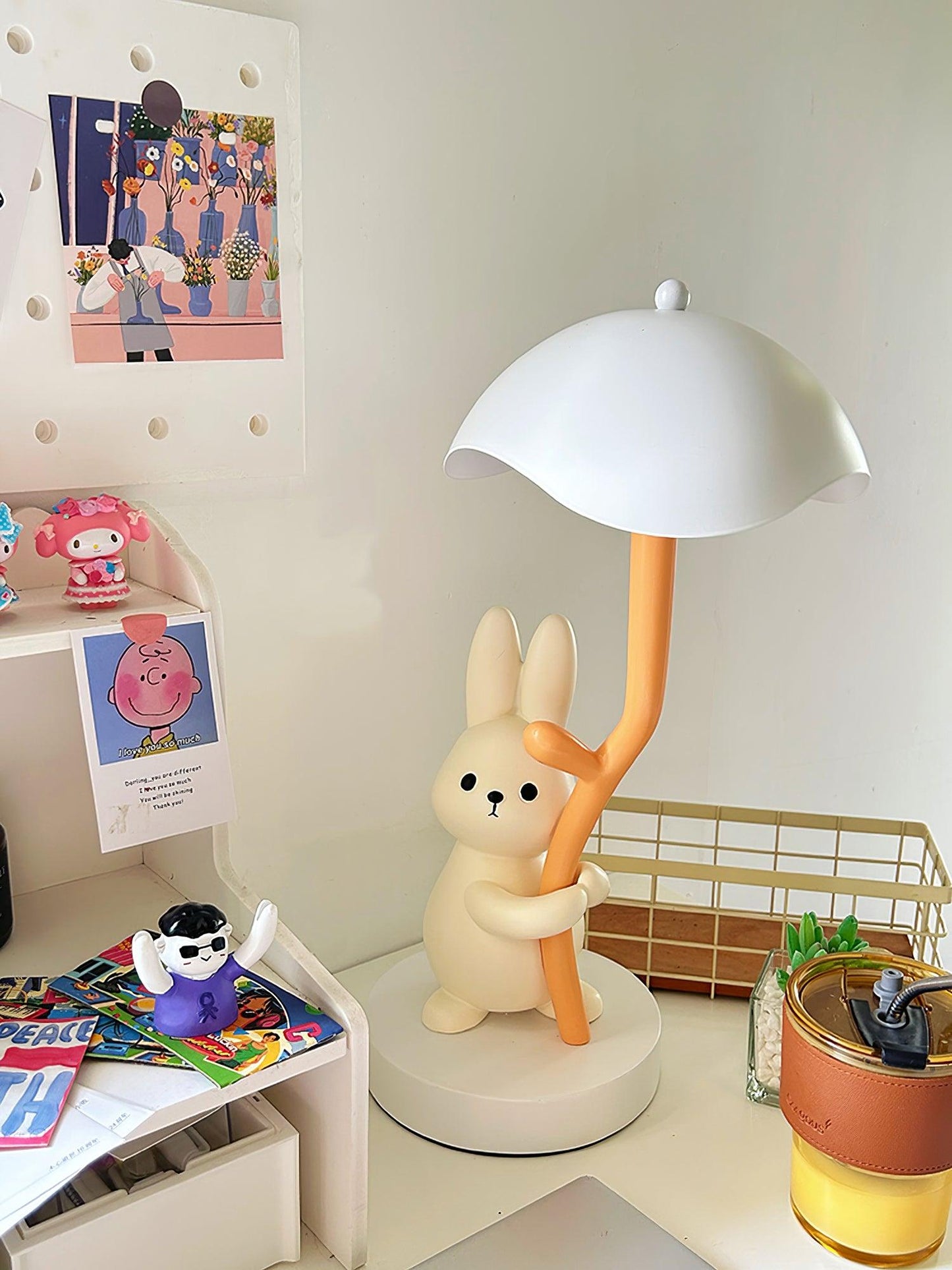 Rynx | Rabbit Hug Table Lamp