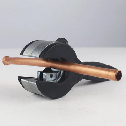 Rynx | Ratchet cutter for pipes